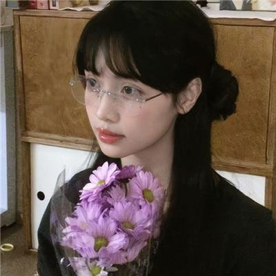 冰山下的守望者